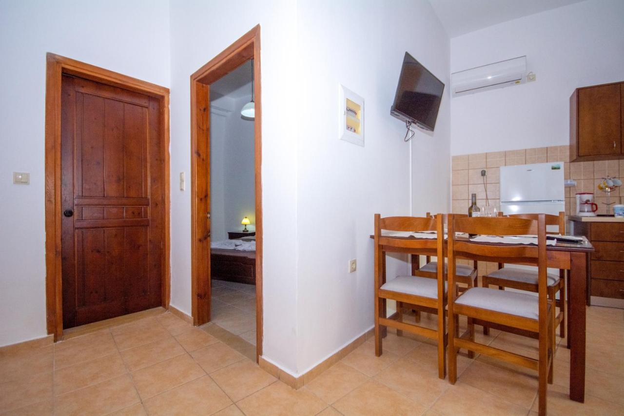 Christina Apartments Kíssamos Dış mekan fotoğraf
