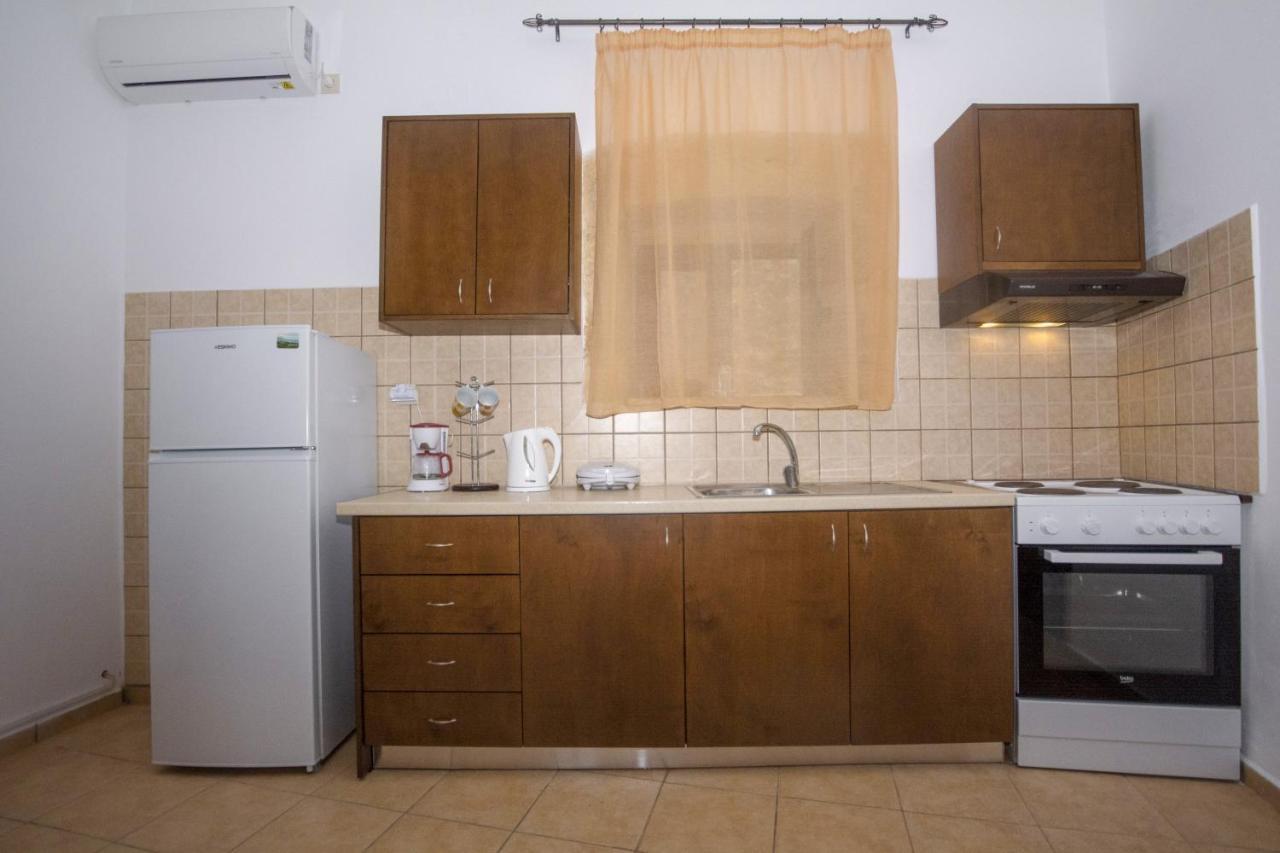 Christina Apartments Kíssamos Dış mekan fotoğraf