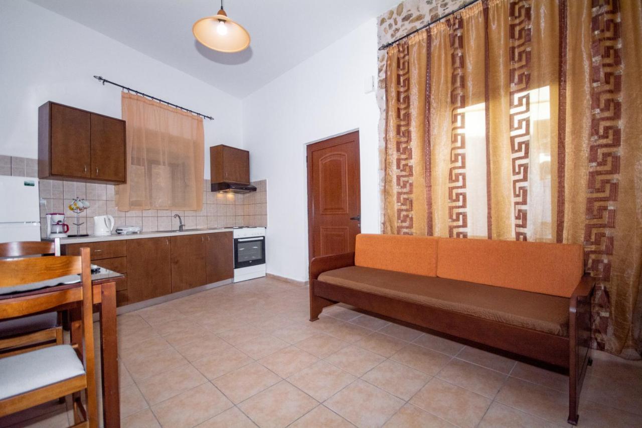 Christina Apartments Kíssamos Dış mekan fotoğraf